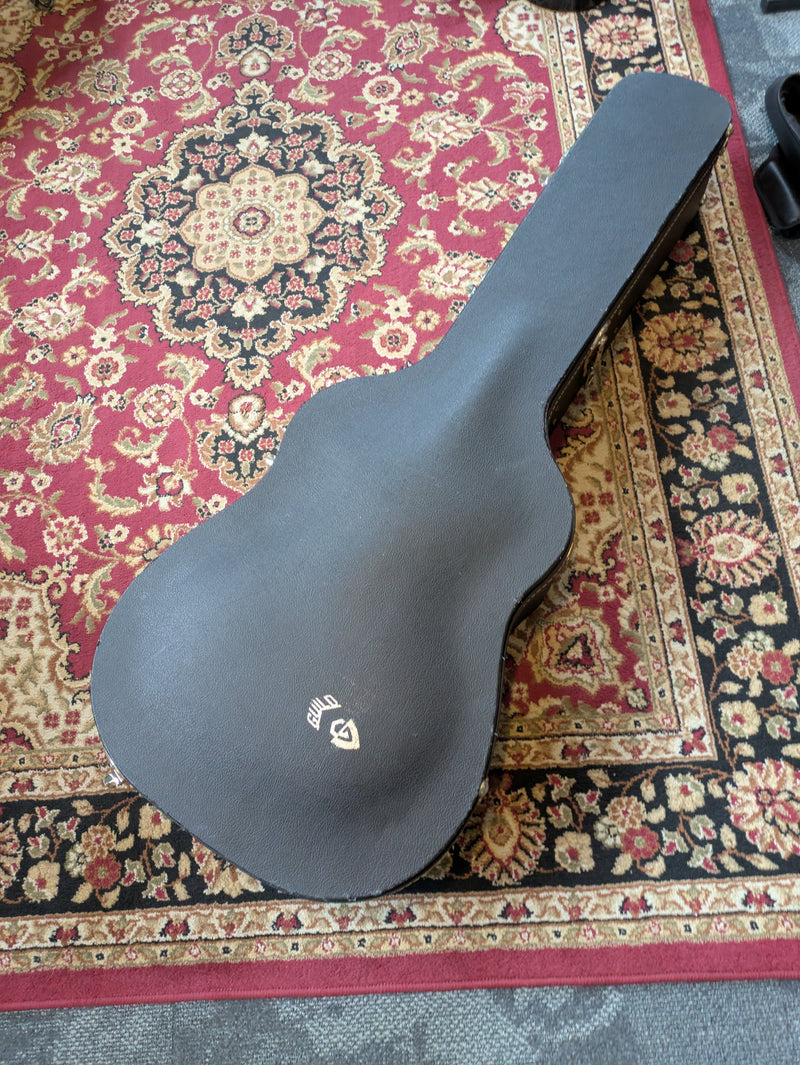 Guild D-25 Dreadnought Acoustic Guitar 1990 Natural w/Guild Case