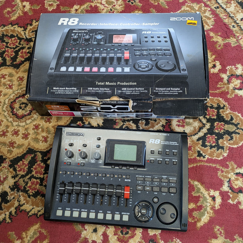 Zoom R8 Multitrack Digital Recorder and USB Interface w/Box & Power Supply