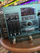 Electro-Harmonix Oceans Abyss Advanced Reverb Laboratory Pedal