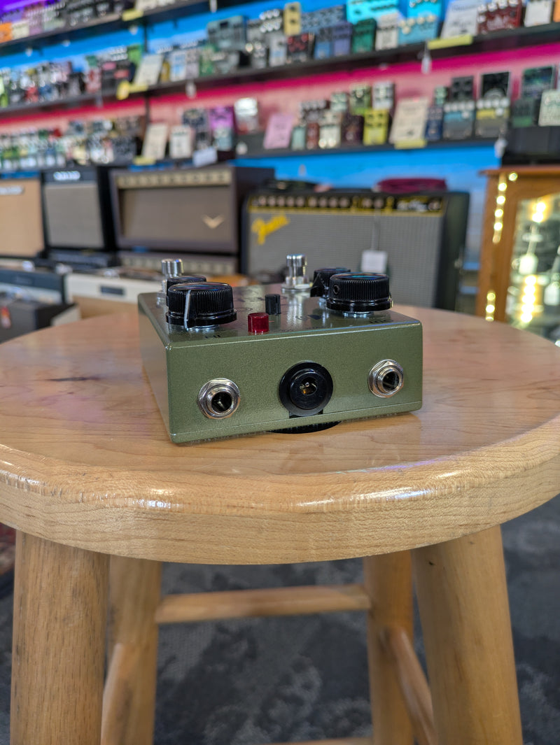 Caroline Guitar Company Shigeharu Germanium Octave Pedal 2024