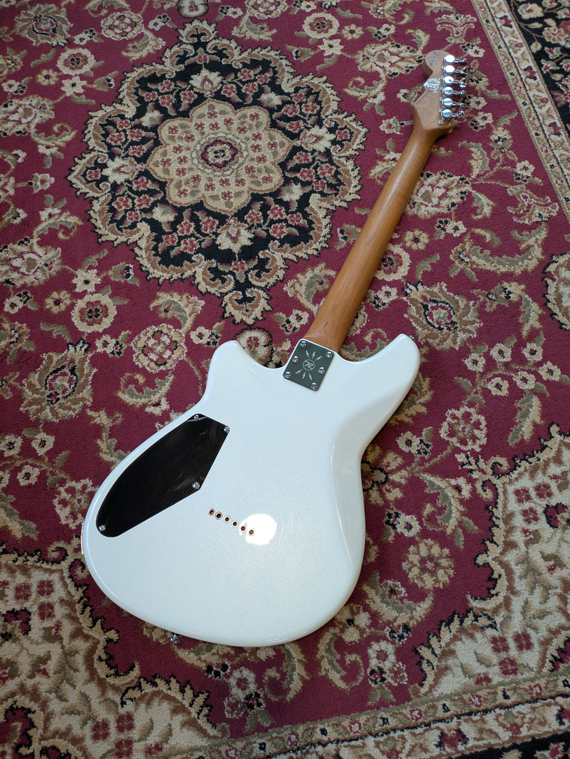 Reverend Billy Corgan Drop Z Signature Electric Guitar Pearl White *B-Stock*