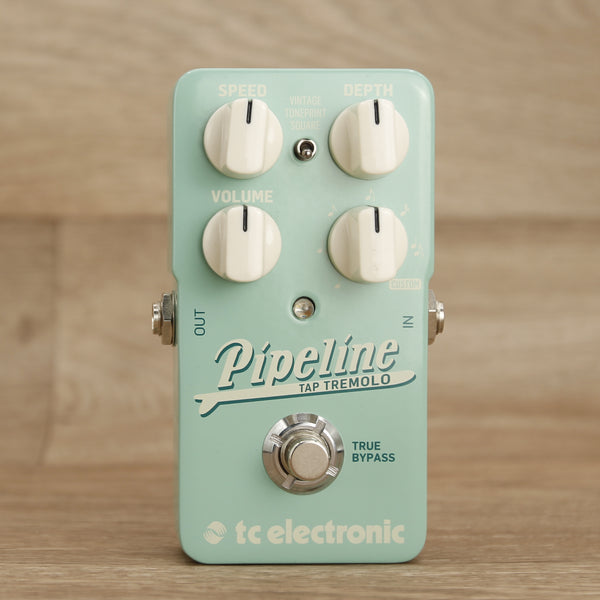 tremolo pedal with tap tempo TC Electronic Pipeline Tap Tremolo Pedal