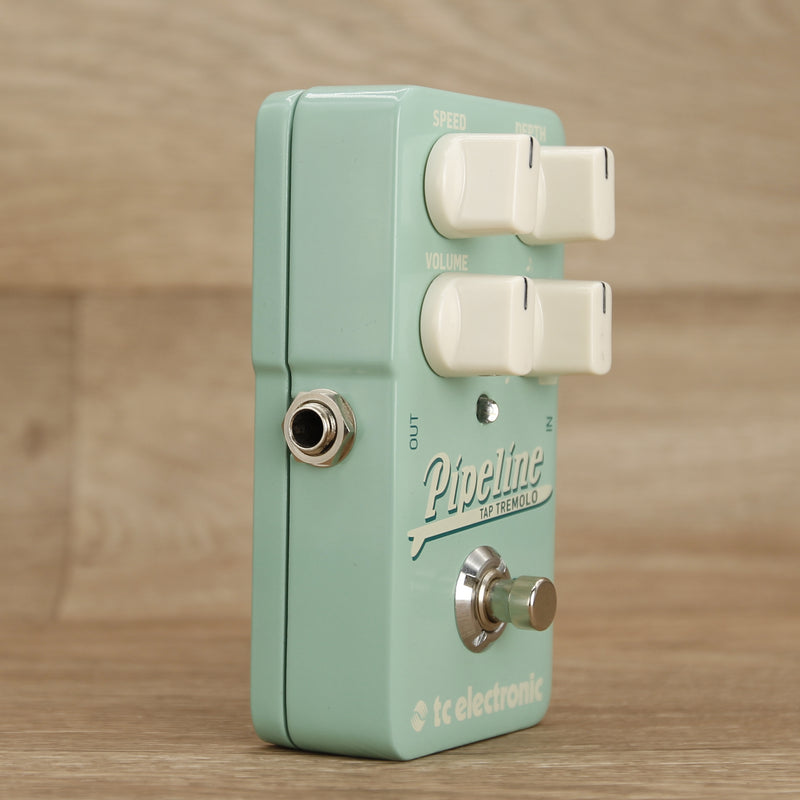 tap tremolo pedal TC Electronic Pipeline Tap Tremolo Pedal