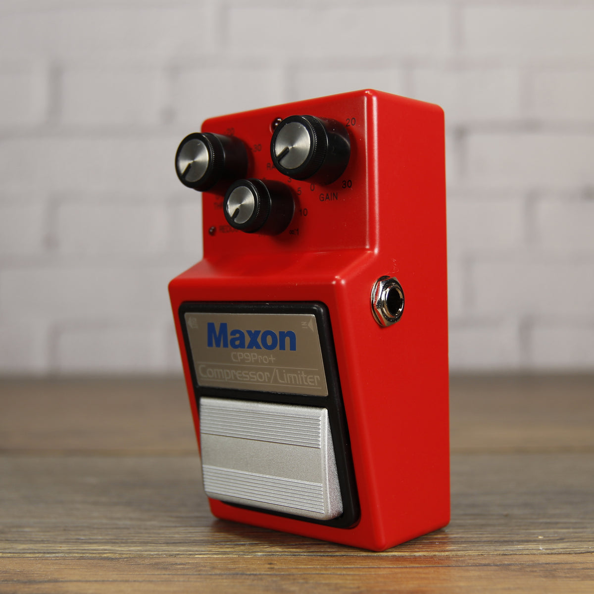 ギター Maxon CP-9Pro Compression/Limit COMPRESSOR/LIMITER (CP9Pro+) – Godlyke, Inc.