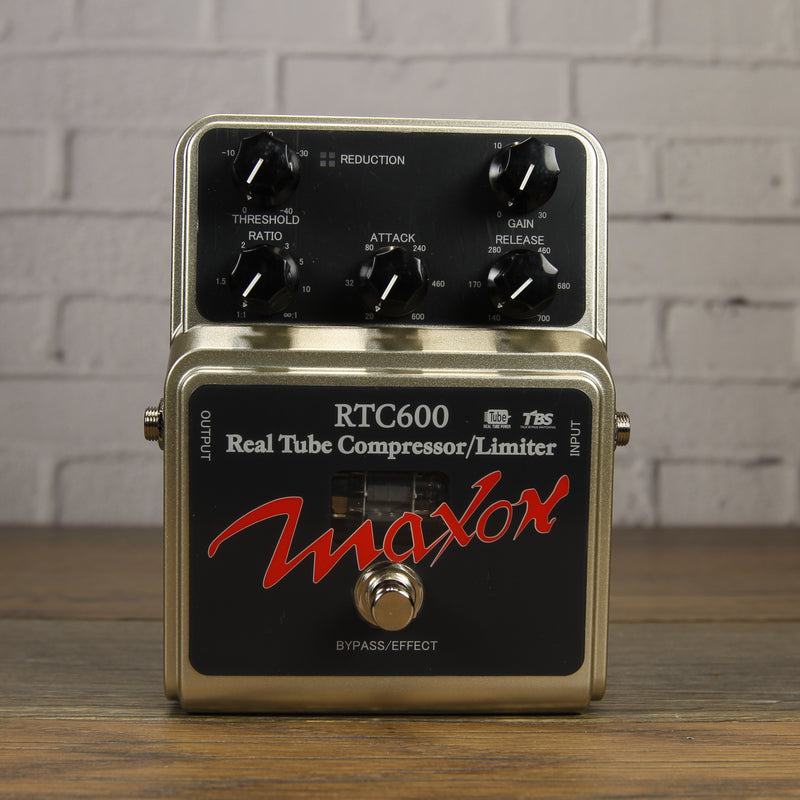 real tube pedal Maxon Real Tube II Series RTC600 Real Tube Compressor Limiter Pedal