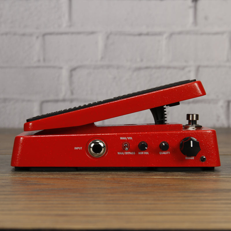 JOYO WAH-II Classic and Multifunctional WAH Pedal Featuring Wah-Wah/Volume  Functions with WAHWAH Sound Quality Value knob (Red) : : Musical  Instruments, Stage & Studio