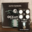 Electro-Harmonix Oceans 11 Reverb Pedal