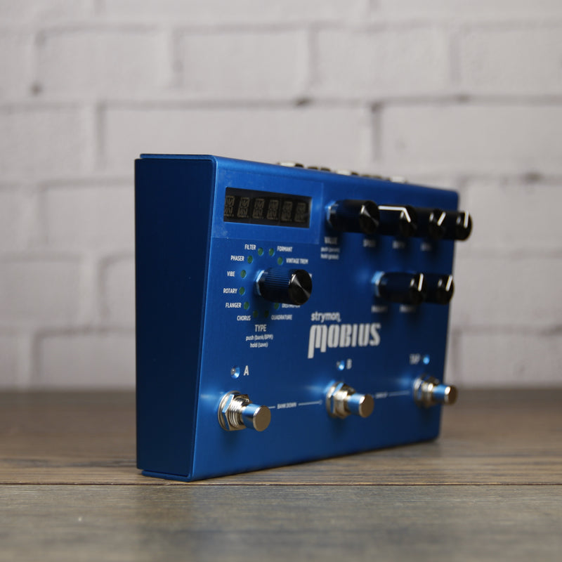 Strymon Mobius Multidimensional Modulation Effects Pedal