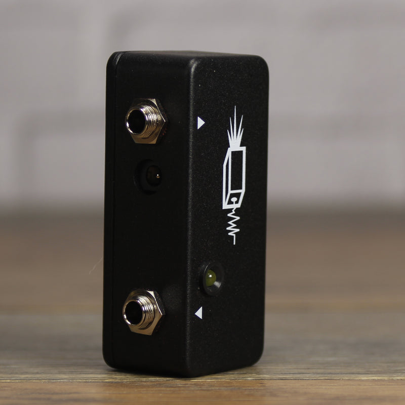 jhs pedals little black buffer JHS Pedals Little Black Buffer Pedal