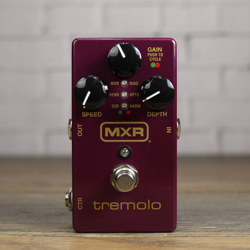 mxr tremolo pedal MXR M305 Tremolo
